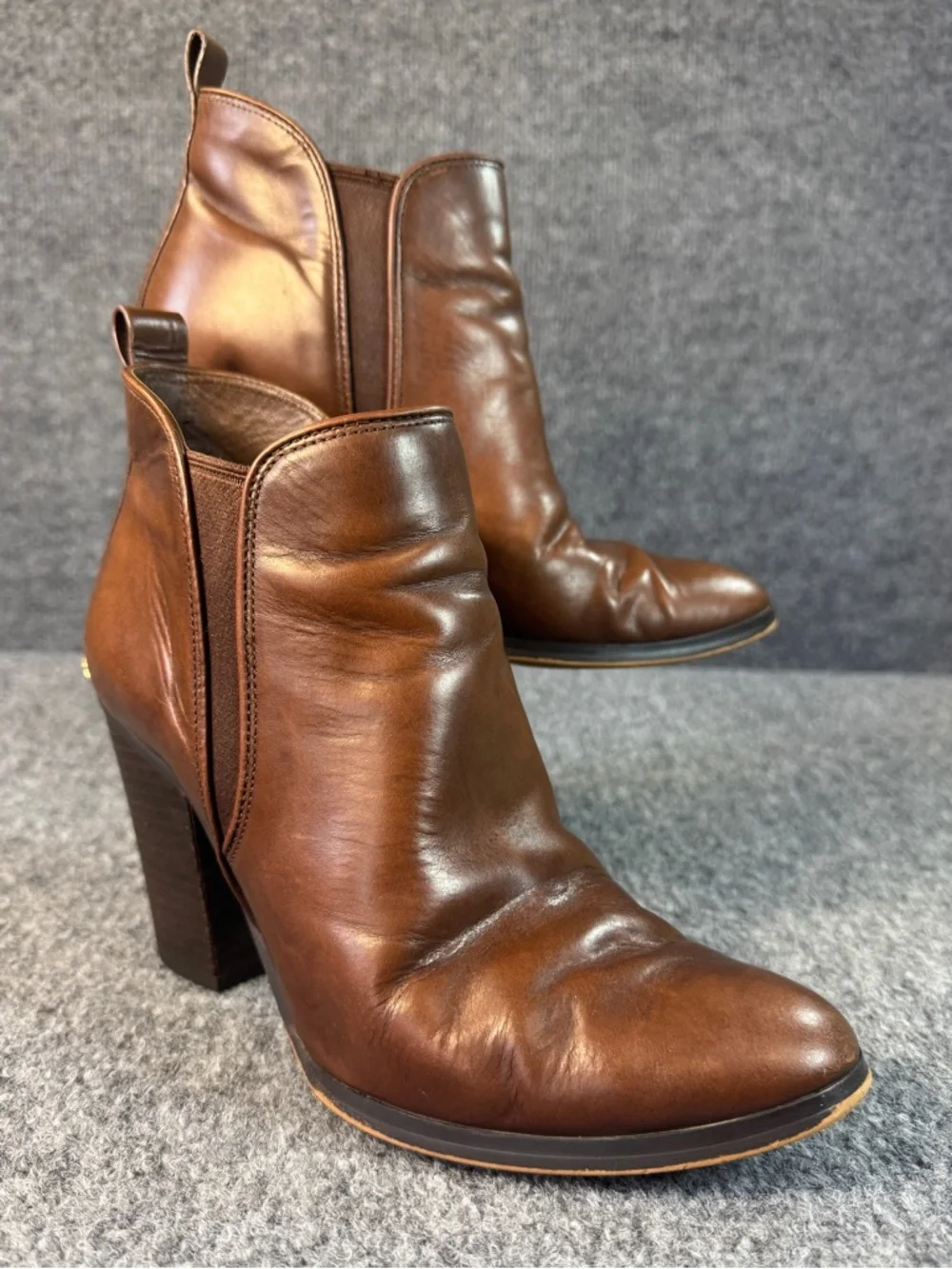 Michael Kors Brandy Brown Leather Ankle Booties 7.5 High Block Heel Pull On